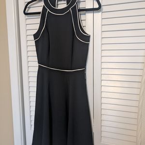 White House Black Market knee/above knee length dress NWT Size 0P
